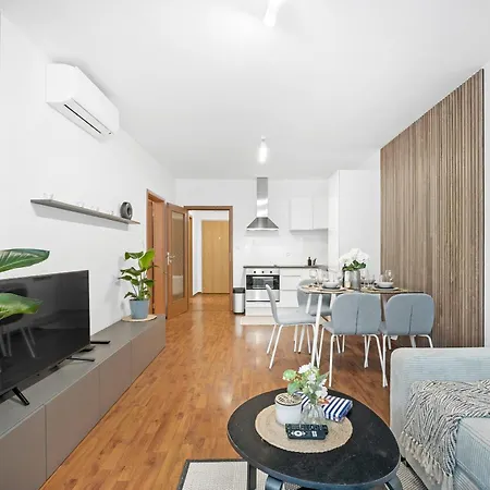 Jegeho Alej Apartmán